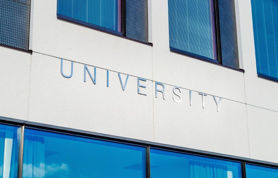 Use Shower Pods To Secure University Refurbishment Work This Winter.jpg