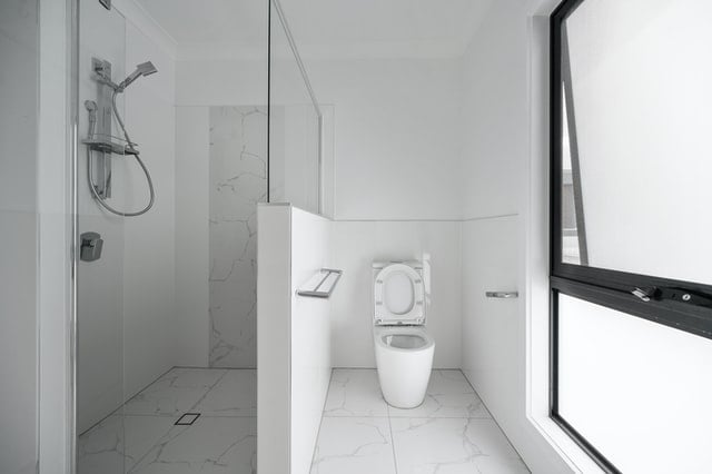 How Shower Pods Can Improve Bathroom Safety For Older Adults